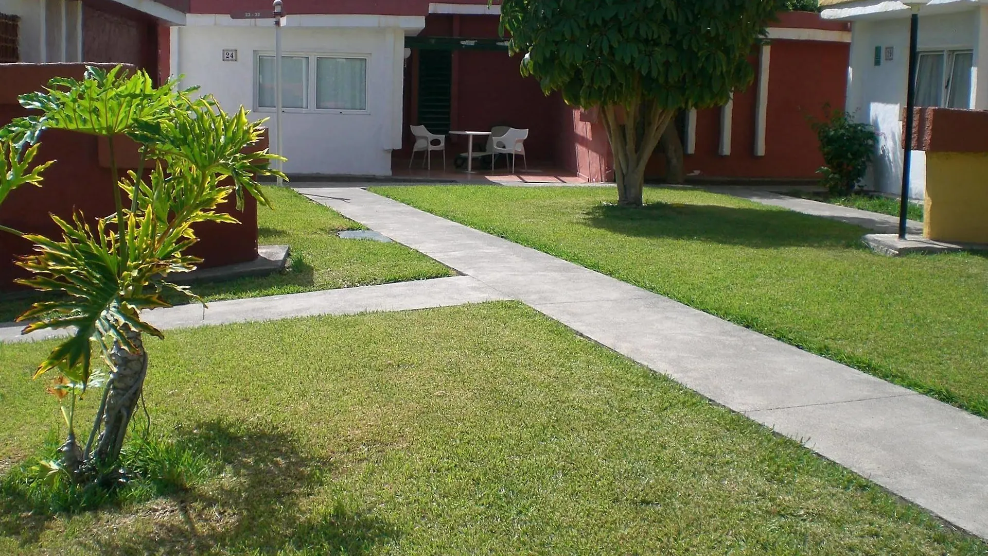 Gay Bungalows Los Tucanes location